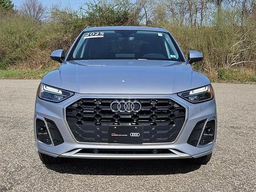 2025 Audi Q5 45 S line Premium Plus
