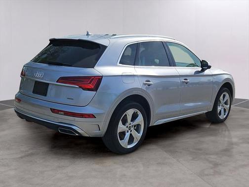 2025 Audi Q5 45 S line Premium Plus