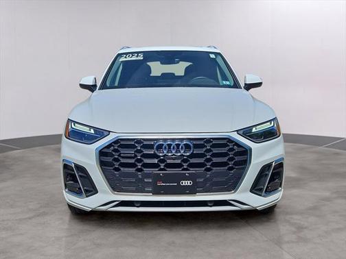 2025 Audi Q5 45 S line Premium Plus