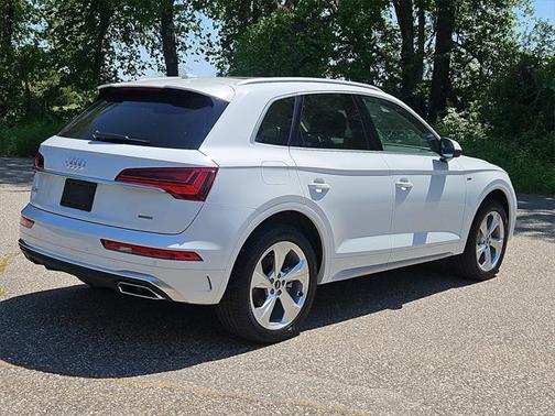 2025 Audi Q5 45 S line Premium Plus