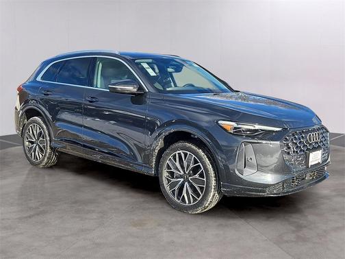 2025 Audi Q5 Premium Plus TFSI quattro S tronic