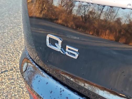 2025 Audi Q5 45 S line Premium Plus