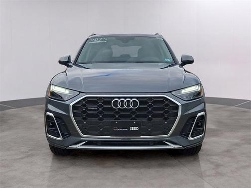 2025 Audi Q5 45 S line Premium