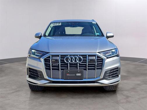 2022 Audi Q7 55 Premium Plus