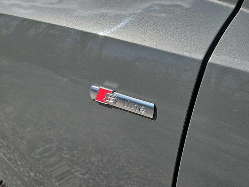Chronos Gray Metallic 2024 Audi Q3 Premium 45 TFSI S line quattro Tiptronic