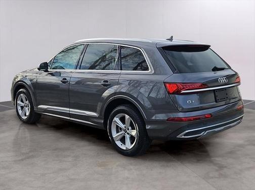 2021 Audi Q7 45 Premium