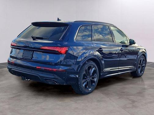 2026 Audi Q7 55 Premium Plus