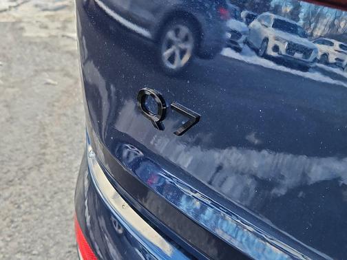 2026 Audi Q7 55 Premium Plus