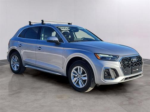 2023 Audi Q5 45 S line Premium