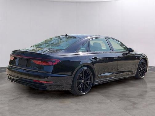 2024 Audi A8 L 55 TFSI quattro Tiptronic