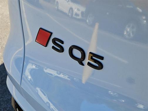 2025 Audi SQ5 3.0T Premium Plus