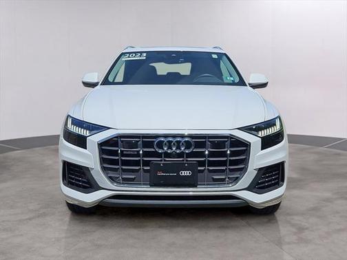 2023 Audi Q8 55 Premium