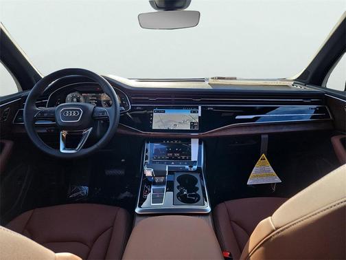 2026 Audi Q7 45 Premium Plus