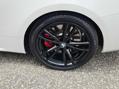 Alpine White 2023 BMW M440 i xDrive