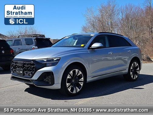 Satellite Silver Metallic 2025 Audi Q8 55 Premium
