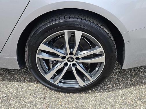 Florett Silver Metallic 2023 Audi A6 45 Premium