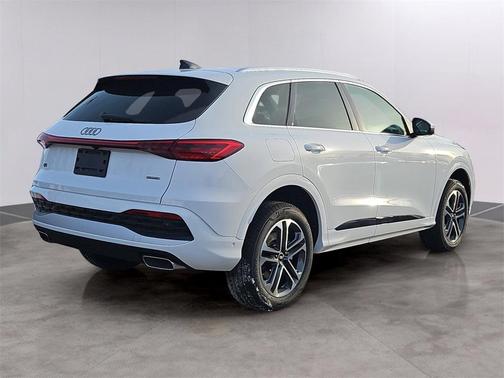 2025 Audi A5 Premium Plus TFSI quattro S tronic