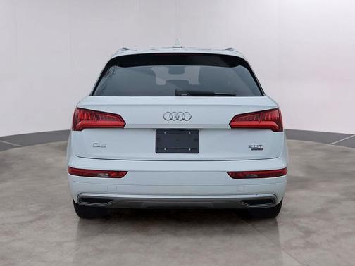 2018 Audi Q5 2.0T Premium