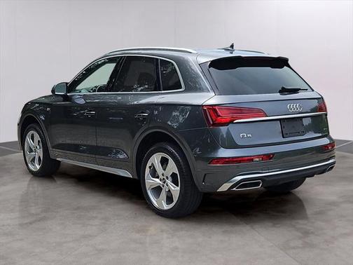 2025 Audi Q5 45 S line Premium Plus