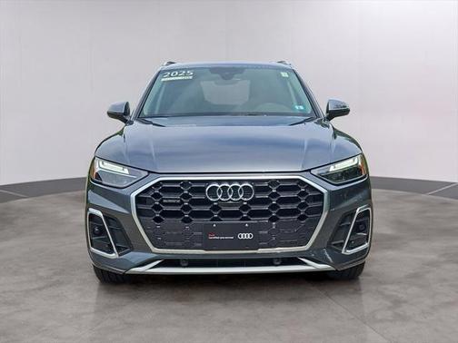 2025 Audi Q5 45 S line Premium Plus
