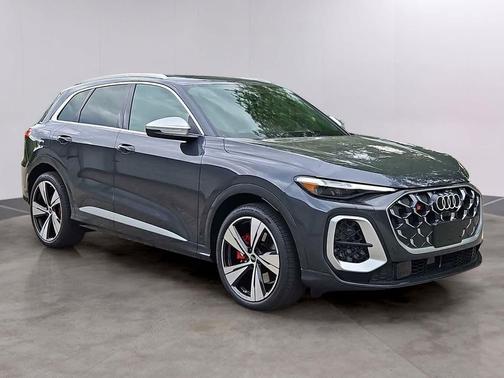Tambora Gray metallic 2026 Audi SQ5 3.0T Premium Plus