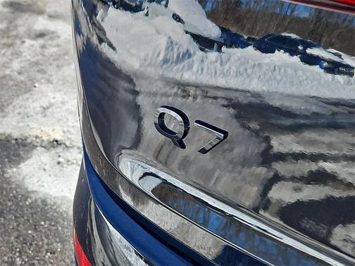 2026 Audi Q7 55 Premium Plus