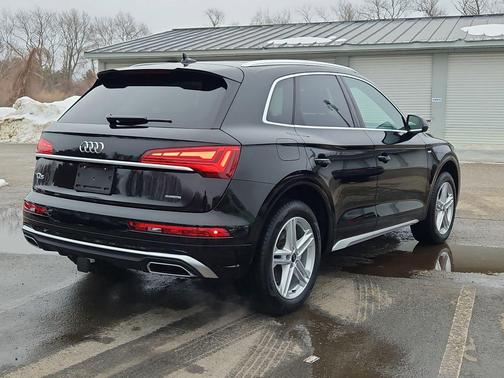 2024 Audi Q5 e 55 S line Premium Plus