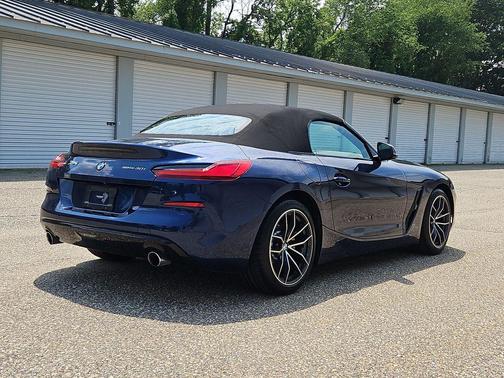 Blue Metallic 2019 BMW Z4 sDrive30i