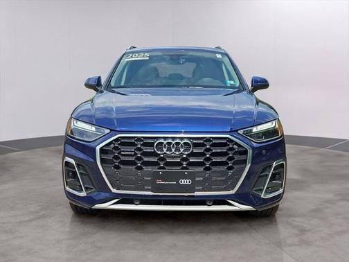2025 Audi Q5 45 S line Premium Plus