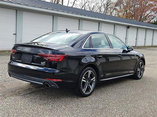 2018 Audi A4 2.0T Premium Plus