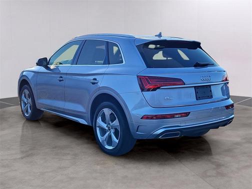 2025 Audi Q5 45 S line Premium Plus