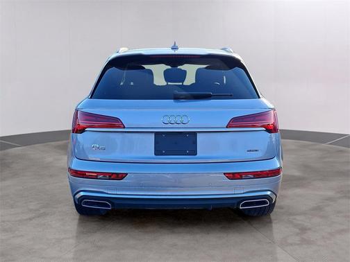 2025 Audi Q5 45 S line Premium Plus