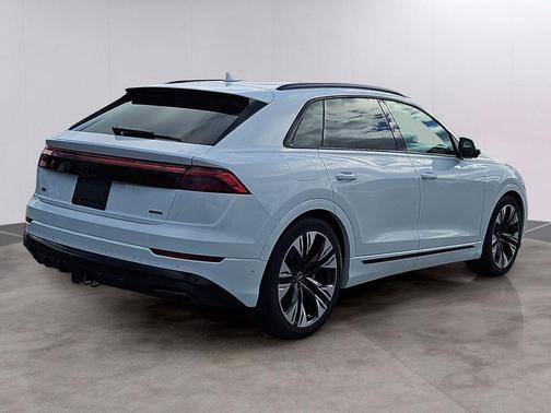 2026 Audi Q8 55 Premium Plus