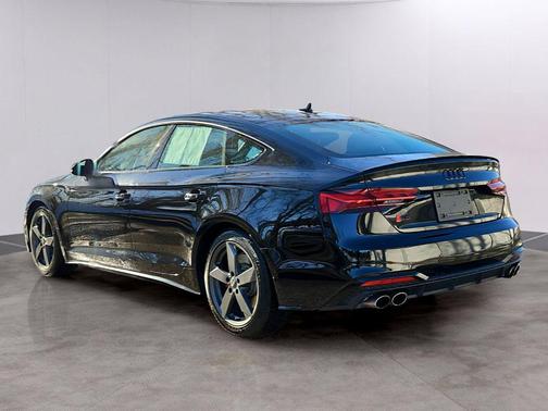 2022 Audi S5 Premium Plus TFSI quattro Tiptronic