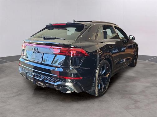 2025 Audi RS Q8 4.0T