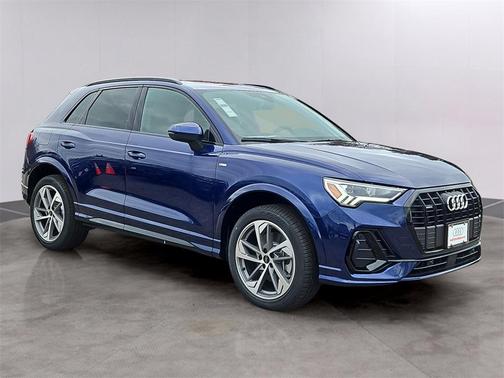 2025 Audi Q3 Premium 45 TFSI S line quattro Tiptronic
