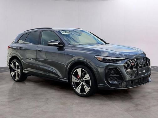 2025 Audi SQ5 3.0T Premium Plus