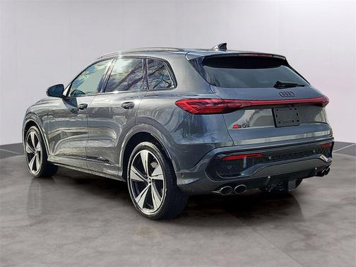 2025 Audi SQ5 3.0T Premium Plus