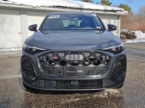 2025 Audi SQ5 3.0T Premium Plus