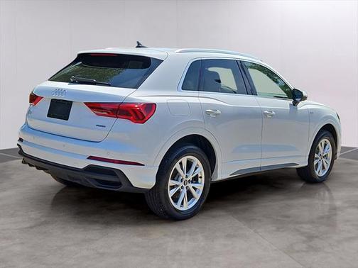 2024 Audi Q3 45 S line Premium Plus