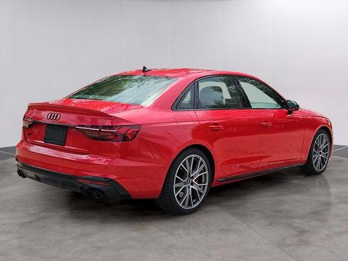 2023 Audi S4 Premium Plus TFSI quattro Tiptronic