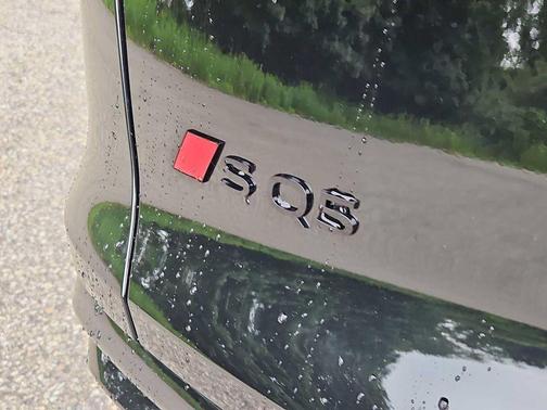 Mythos Black Metallic 2026 Audi SQ5 3.0T Premium Plus