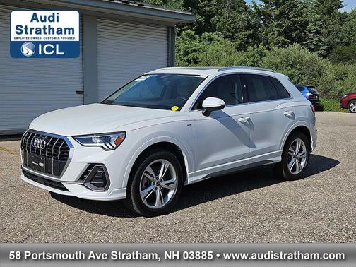 Glacier White Metallic 2024 Audi Q3 Premium 45 TFSI S line quattro Tiptronic