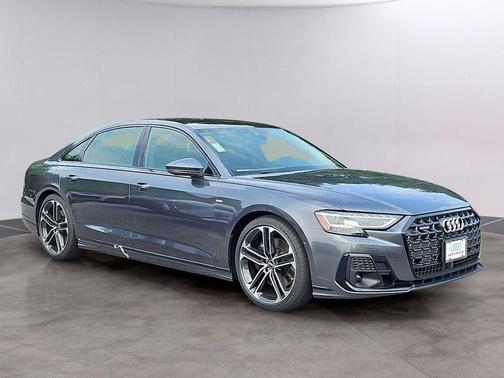 Daytona Gray Pearl Effect 2026 Audi A8 55 TFSI quattro Tiptronic