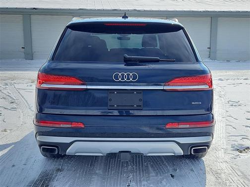 2025 Audi Q7 55 Premium Plus