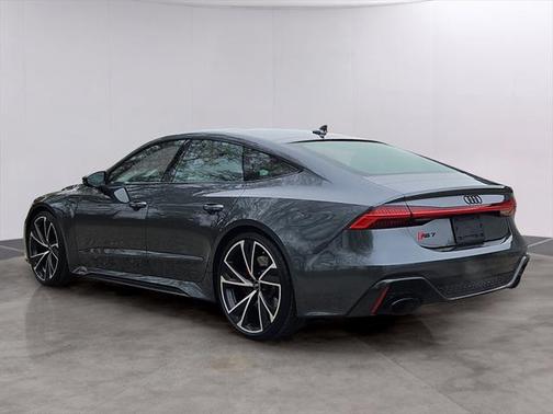 2021 Audi RS 7 4.0T