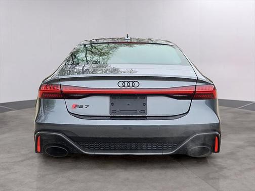 2021 Audi RS 7 4.0T