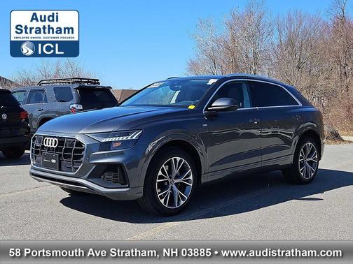 Samurai Gray Metallic 2023 Audi Q8 55 Premium Plus
