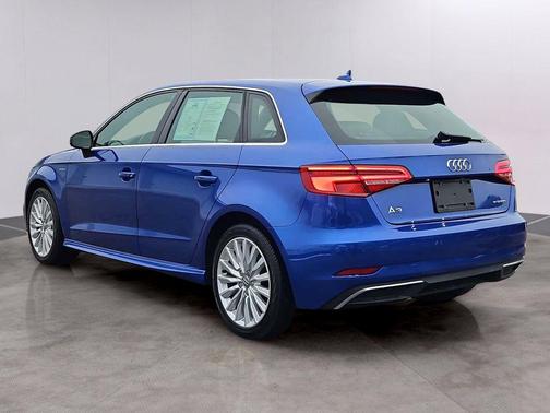 2018 Audi A3 e-tron 1.4T Premium