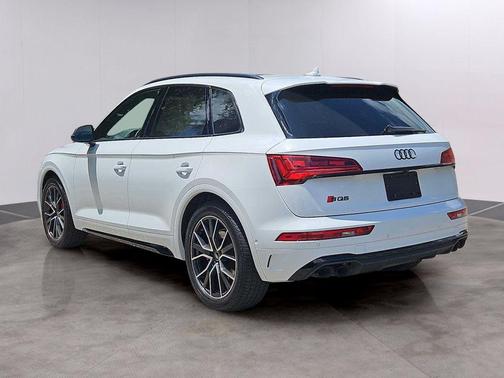Glacier White Metallic 2023 Audi SQ5 3.0T Prestige